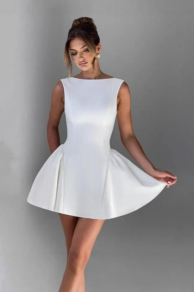 elegant simple tight waist backless dress