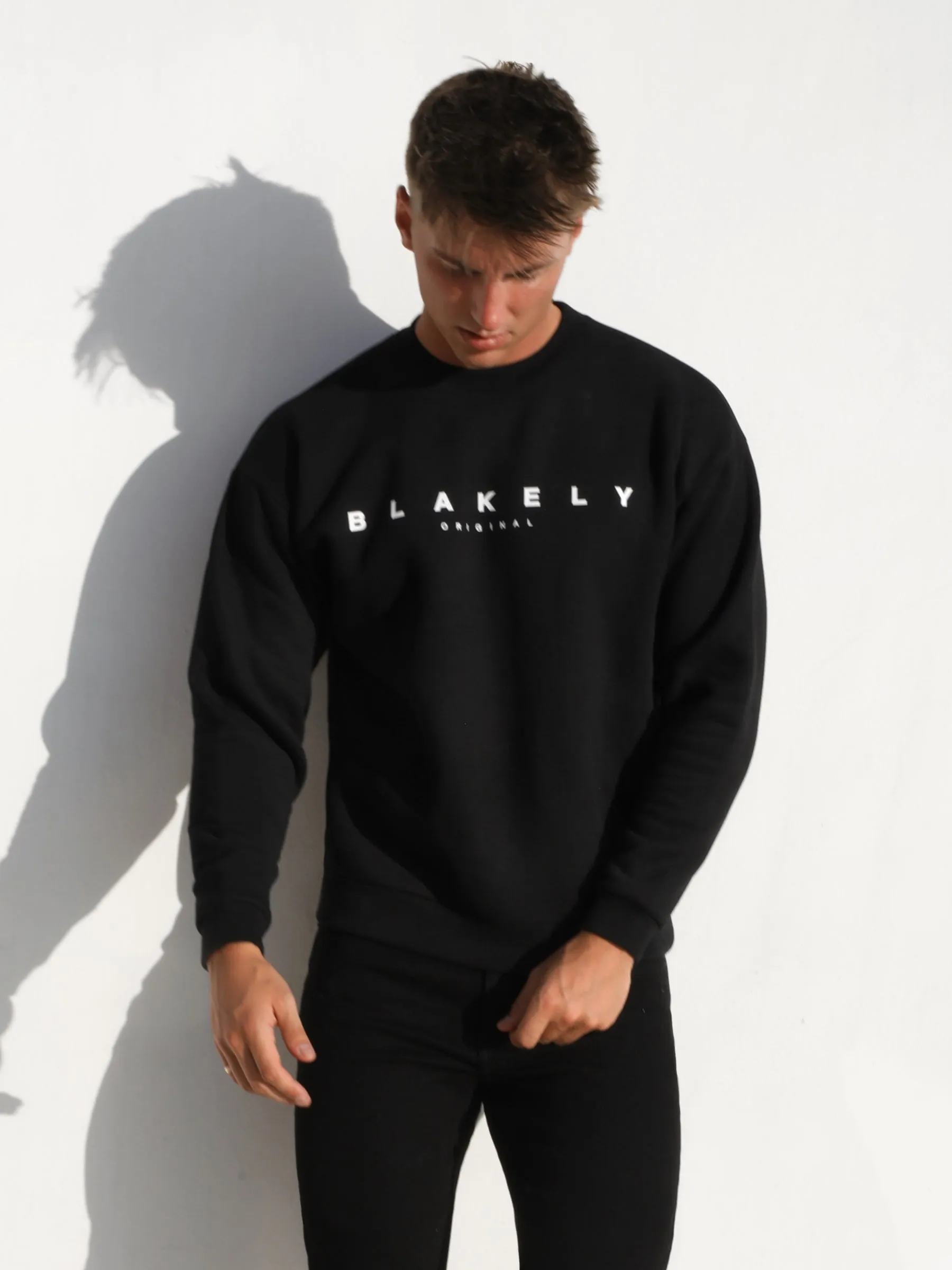 Evolved Relaxed Jumper - Black