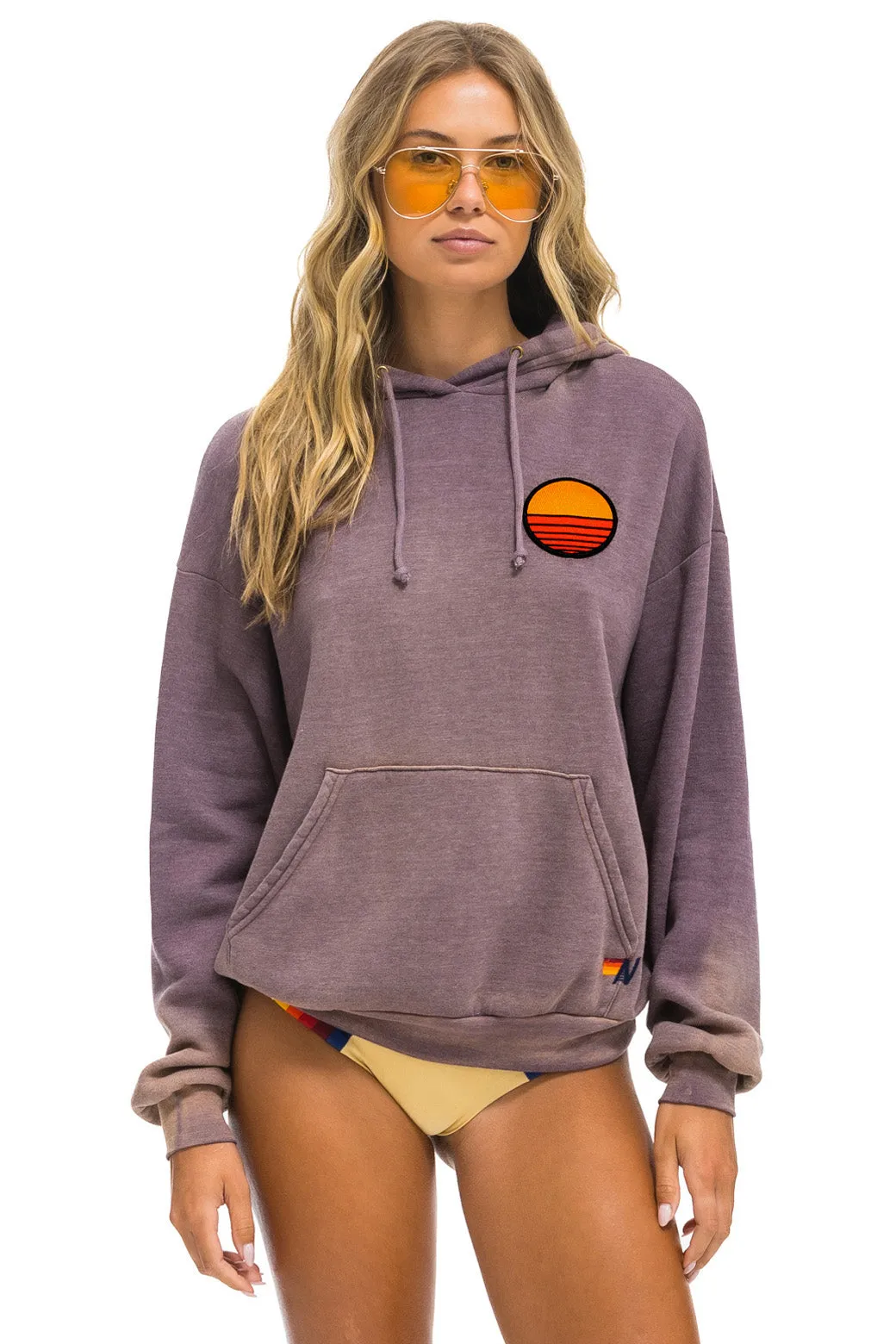 SUNSET PATCH PULLOVER RELAXED HOODIE - FADED MOCHA