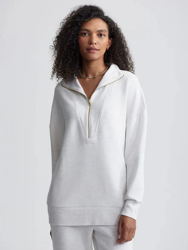 Var02087 Masie Ivory Sweatshirt