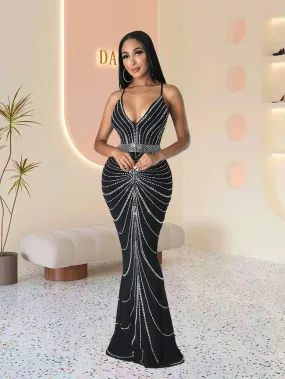 Women's Evening Long Sequin Hot Diamond  Strap Leaky Back Mermaid Formal  Elegant And Luxurious Dress.