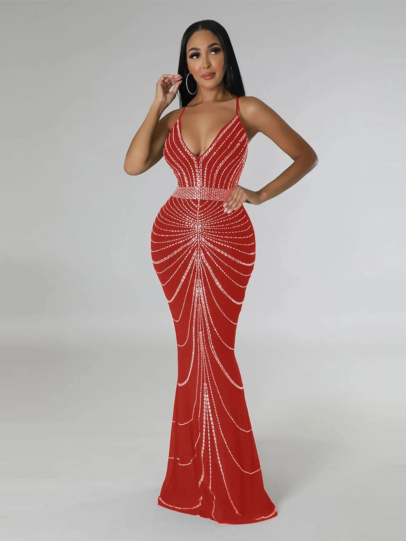 Women's Evening Long Sequin Hot Diamond  Strap Leaky Back Mermaid Formal  Elegant And Luxurious Dress.